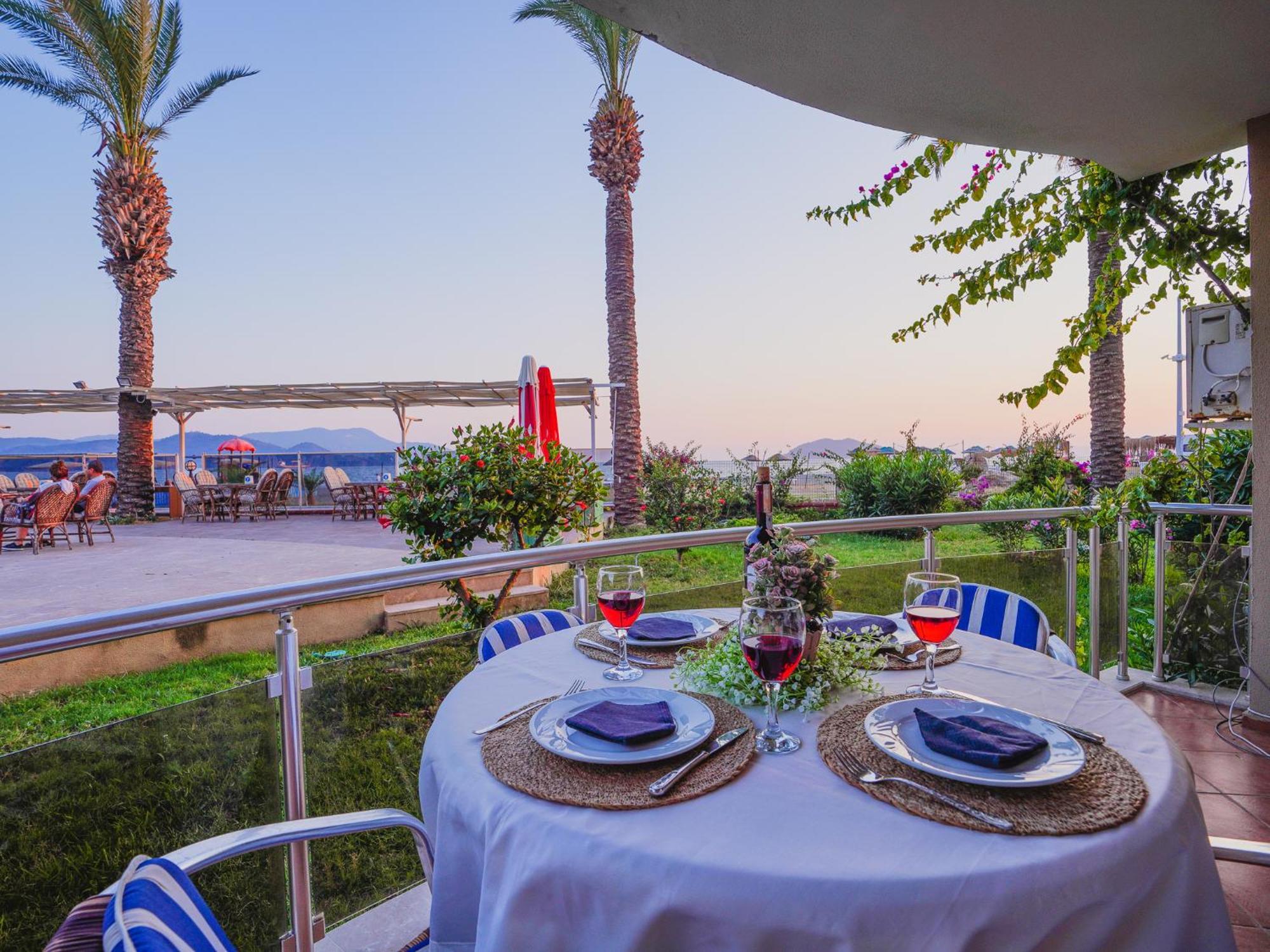 Sunset Beach Club Aqua Lettings Fethiye Zewnętrze zdjęcie